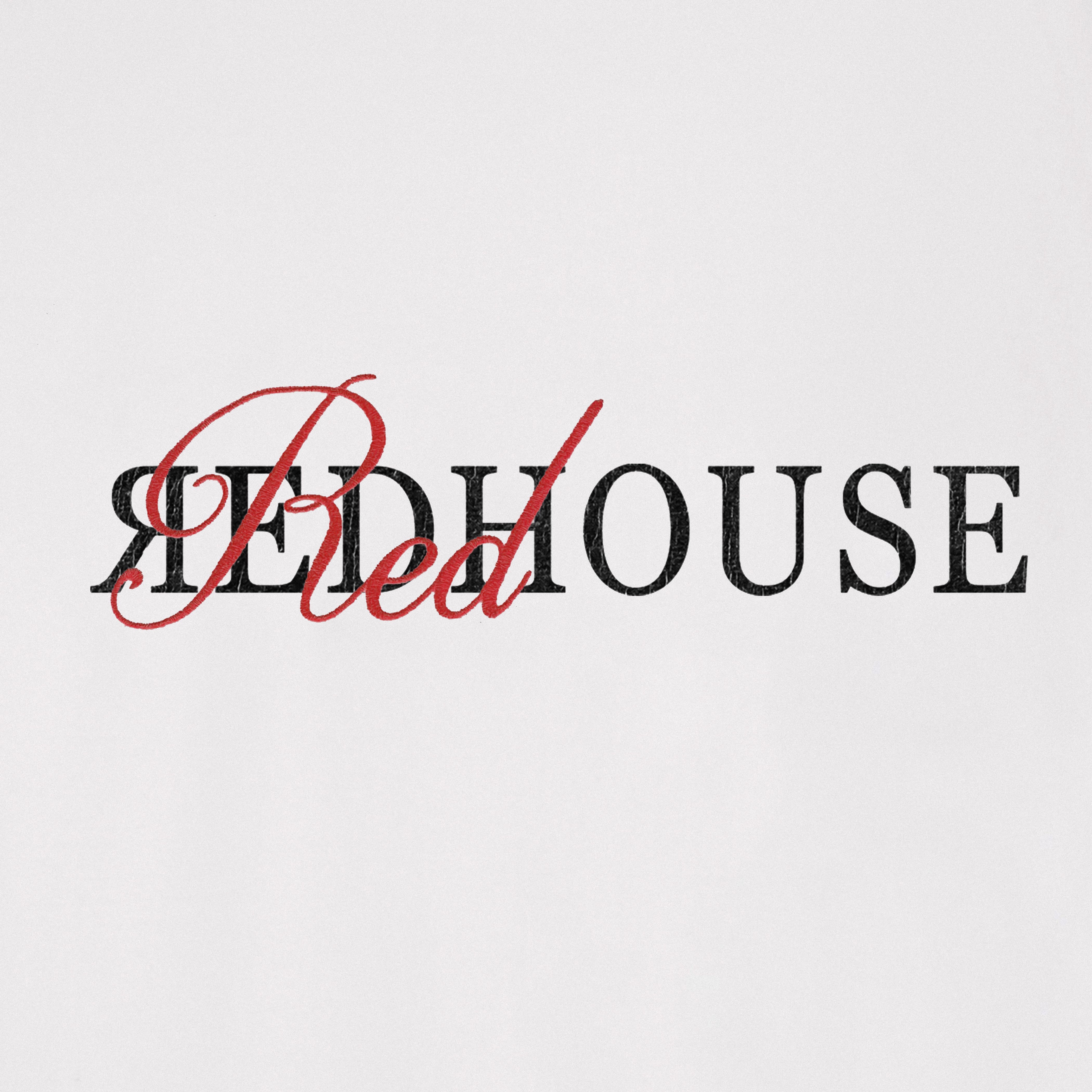 ЯH (RED)HOUSE WHITE TEE